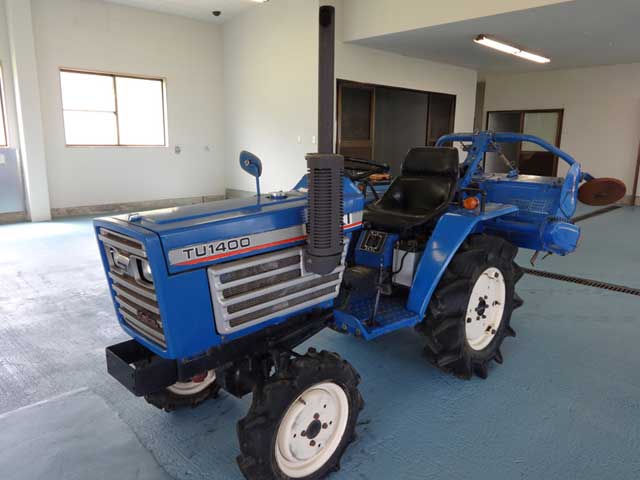Τρακτέρ με φρέζα ISEKI TU1400