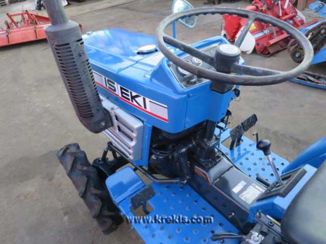 Τιμόνι κατράν πετάλια του ISEKI TU 1500F