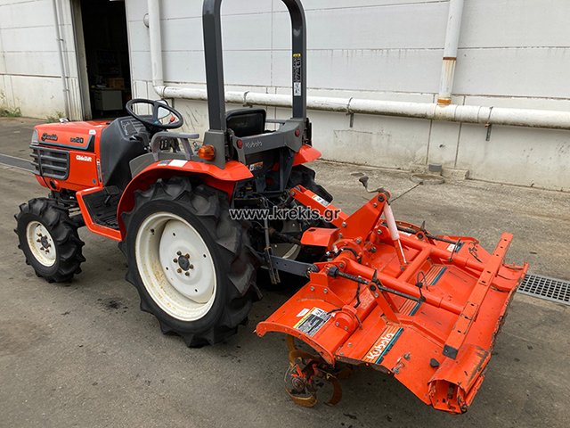 Τρακτέρ KUBOTA GB-20DT