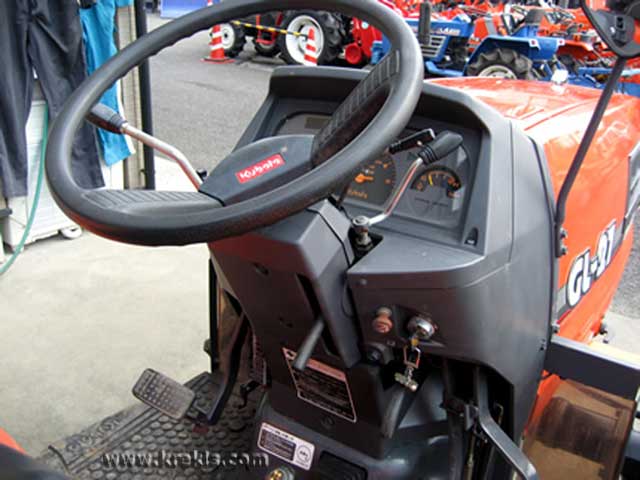 Καντράν & πετάλια του KUBOTA GL-27