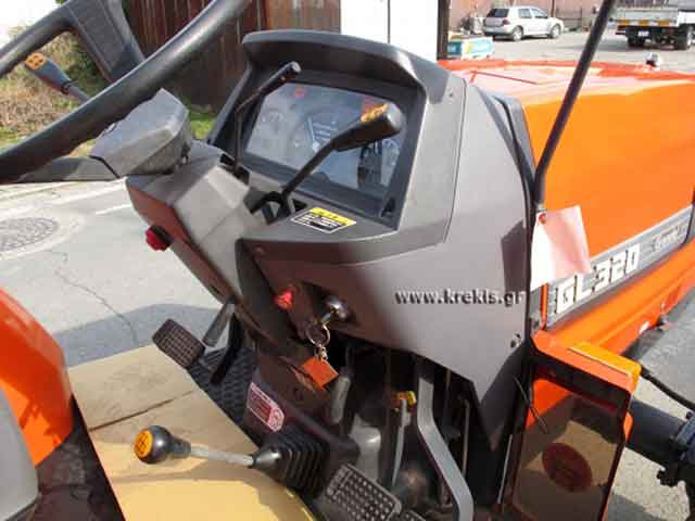 Σύνδεσμος 3 σημείων και τηλεσκοπικός άξονας του KUBOTA GL 320