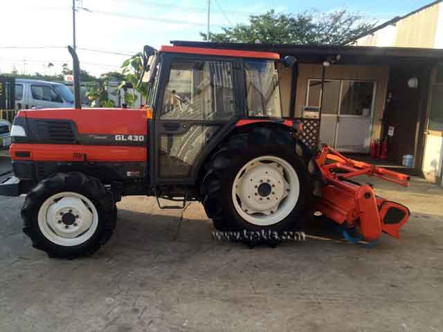 Τρακτέρ με καμπίνα KUBOTA GL 430DT