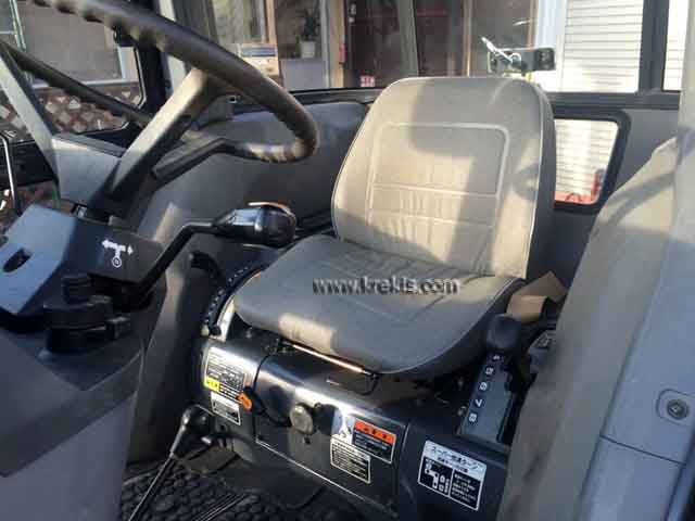 Κάθισμα & Μοχλοί του KUBOTA GL 430DT