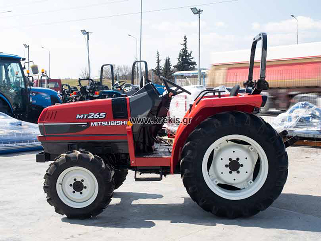 Τρακτέρ με φρέζα Mitsubishi MT265