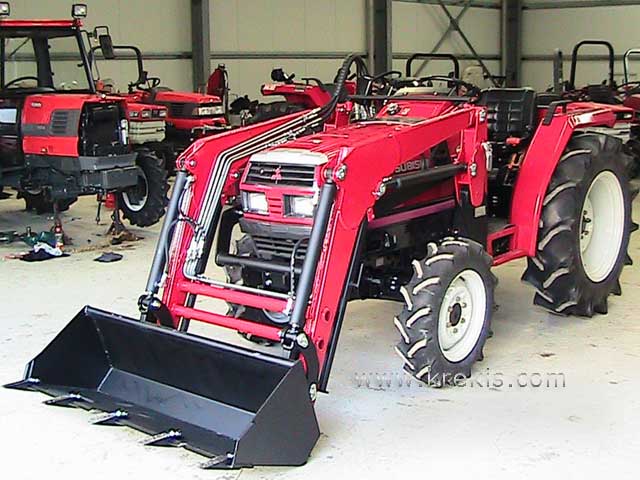 Τρακτέρ με κουβά Mitsubishi MT26D