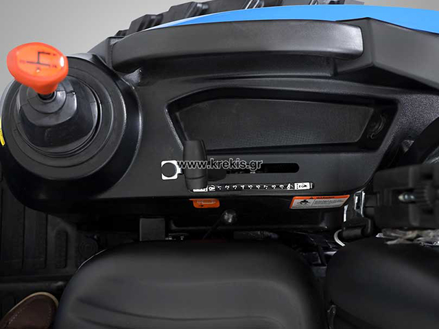 SOLIS H26 HST με υδραυλικό τιμόνι - Synchro Shuttle